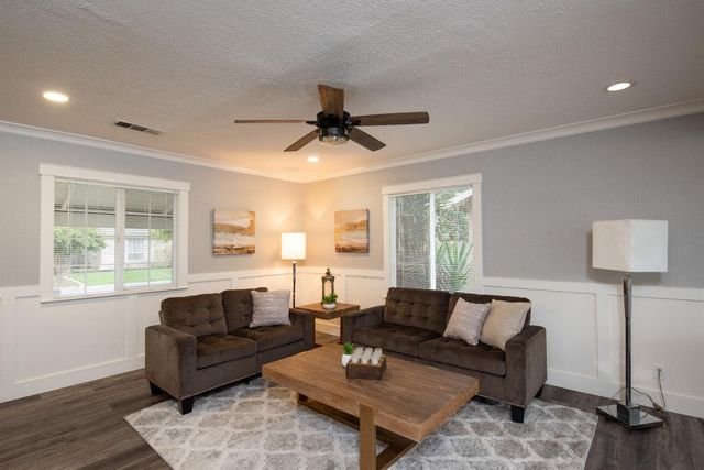 1405 Del Monte, Modesto, CA 95350