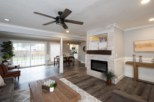 1405 Del Monte, Modesto, CA 95350