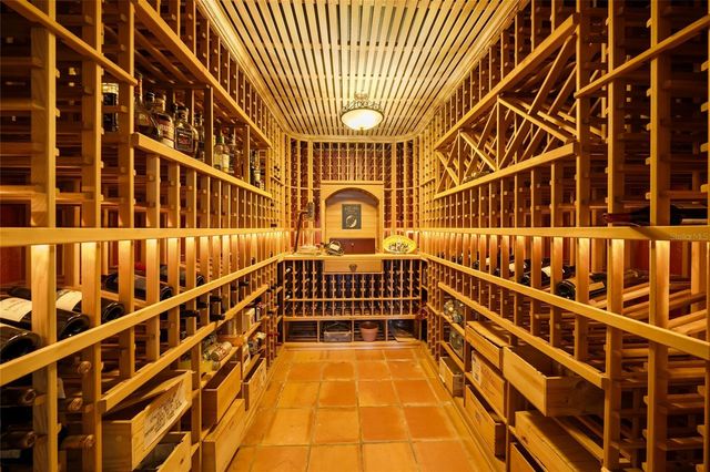 1634 N LODGE DRIVE, Sarasota, FL 34239