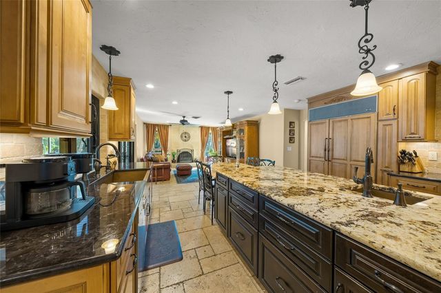 1634 N LODGE DRIVE, Sarasota, FL 34239