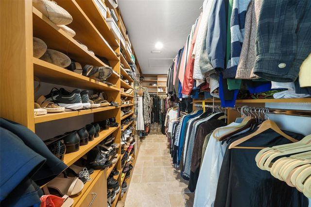 1634 N LODGE DRIVE, Sarasota, FL 34239