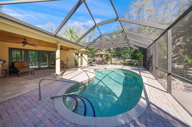 1634 N LODGE DRIVE, Sarasota, FL 34239