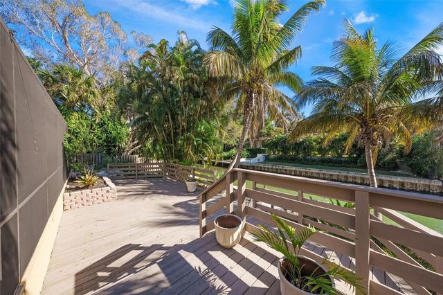 1634 N LODGE DRIVE, Sarasota, FL 34239