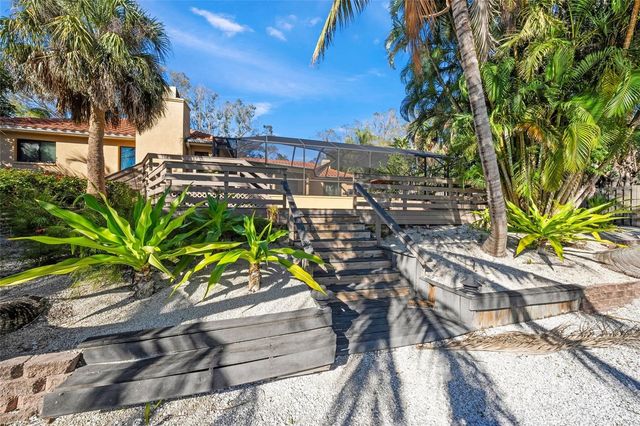 1634 N LODGE DRIVE, Sarasota, FL 34239