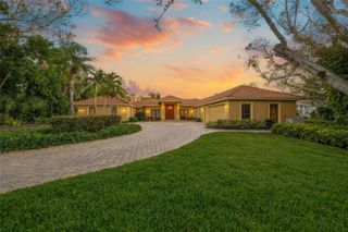 1634 N LODGE DRIVE, Sarasota, FL 34239