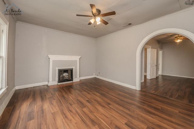 1635 ELIZABETH AVENUE, Wichita Falls, TX 76301