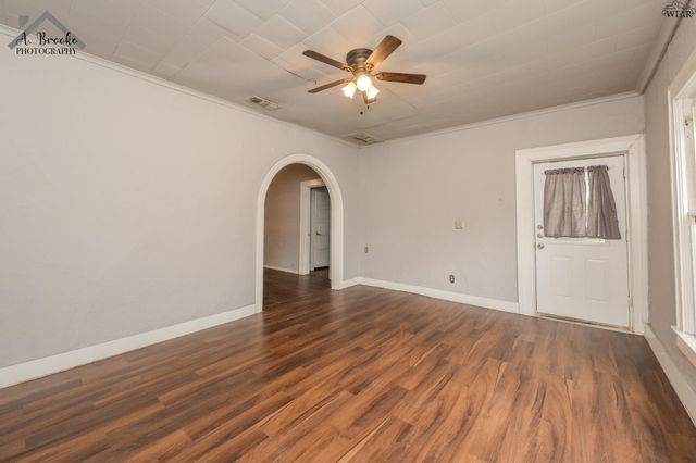1635 ELIZABETH AVENUE, Wichita Falls, TX 76301