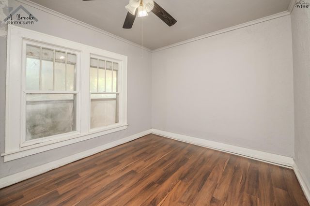 1635 ELIZABETH AVENUE, Wichita Falls, TX 76301