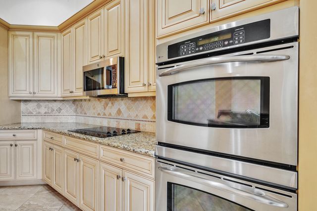 13214 Avila Beach Cove, Delray Beach, FL 33446