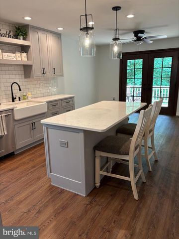 758 TRENTON AVE, Severna Park, MD 21146