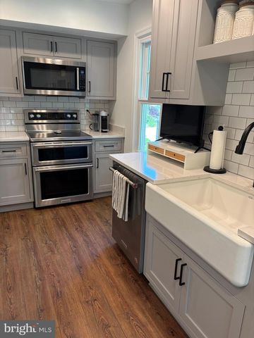 758 TRENTON AVE, Severna Park, MD 21146