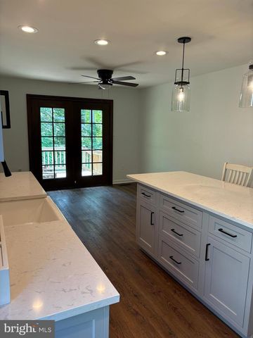 758 TRENTON AVE, Severna Park, MD 21146