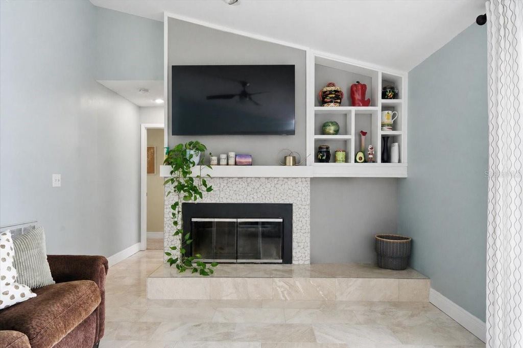Image 14 of property listing at 11803 SWEETPEA COURT, Tampa, FL 33635