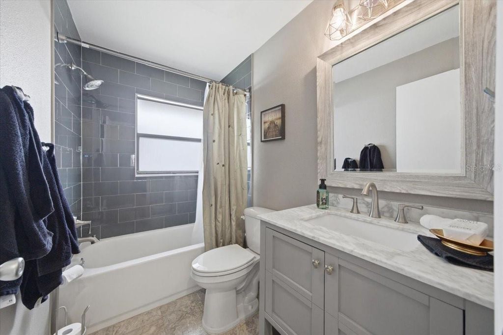 Image 28 of property listing at 11803 SWEETPEA COURT, Tampa, FL 33635