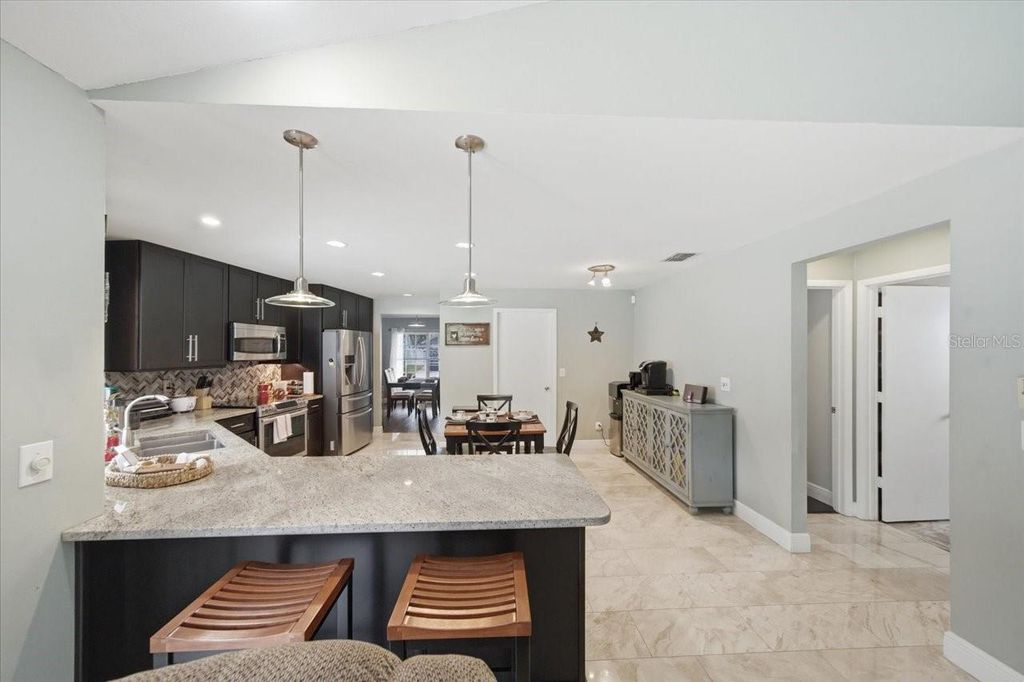 Image 5 of property listing at 11803 SWEETPEA COURT, Tampa, FL 33635
