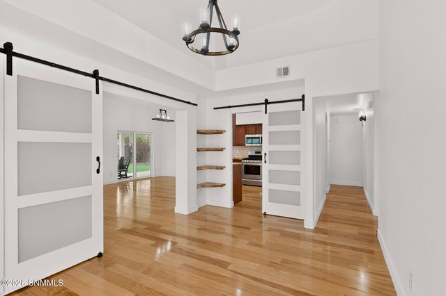 2073 San Patricio Loop, Las Cruces, NM 88011