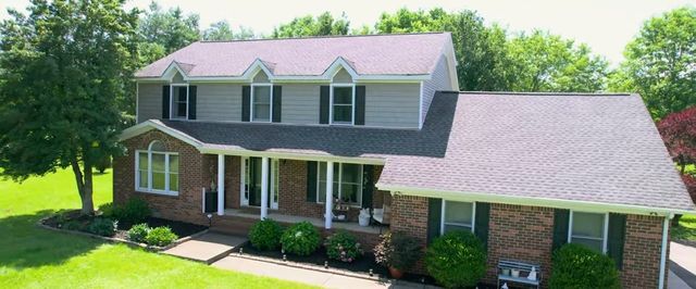 7770 Bridlewood Dr, Christiana, TN 37037