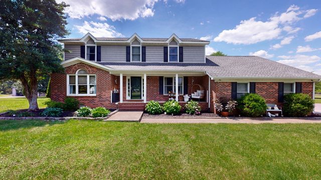 7770 Bridlewood Dr, Christiana, TN 37037