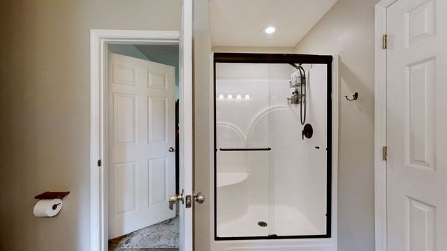 7770 Bridlewood Dr, Christiana, TN 37037