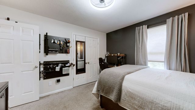 7770 Bridlewood Dr, Christiana, TN 37037