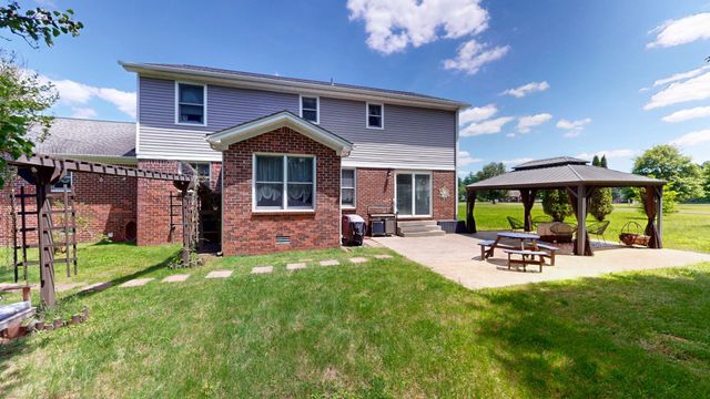 7770 Bridlewood Dr, Christiana, TN 37037