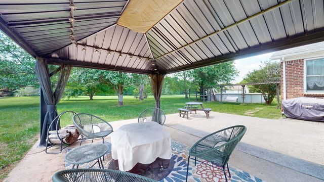 7770 Bridlewood Dr, Christiana, TN 37037