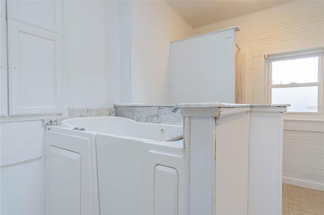 1175 CR 463B, Lake Panasoffkee, FL 33538