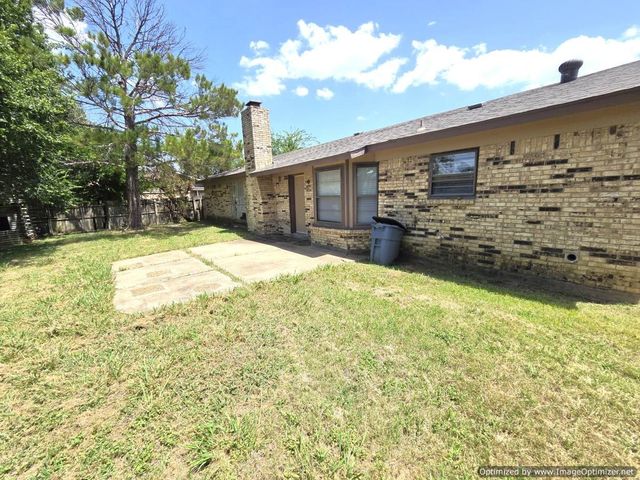 515 Grants Parkway, Arlington, TX 76014