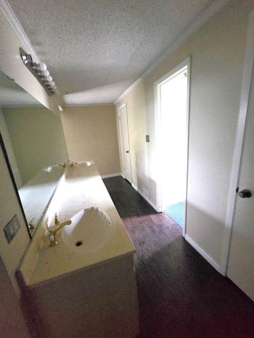 515 Grants Parkway, Arlington, TX 76014
