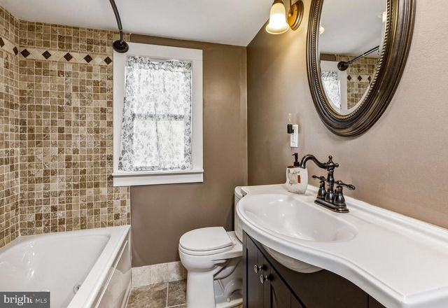 35 ARLINE AVE, Deptford, NJ 08096