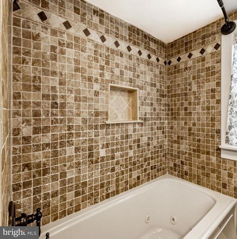 35 ARLINE AVE, Deptford, NJ 08096