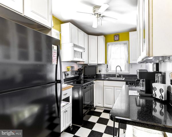 35 ARLINE AVE, Deptford, NJ 08096