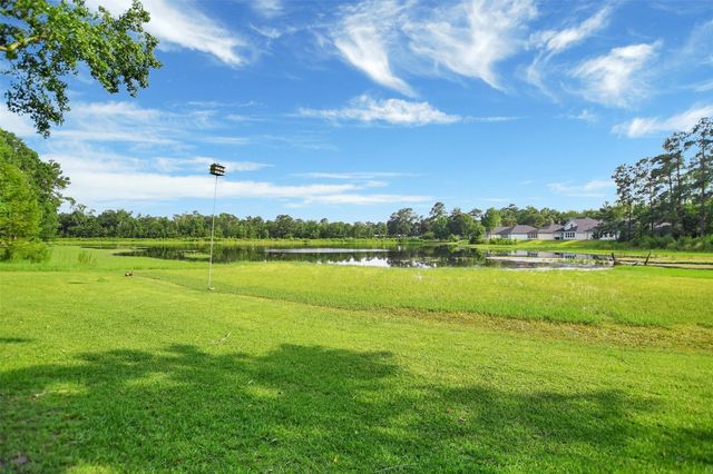 3820 Sam Houston Road, Willis, TX 77378