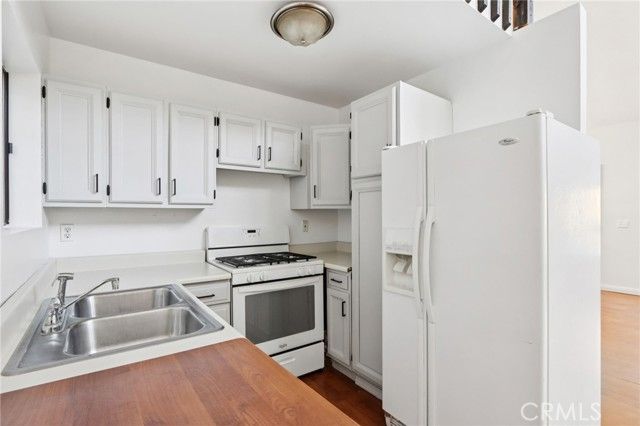 5866 Robin Oak Drive, Angelus Oaks, CA 92305