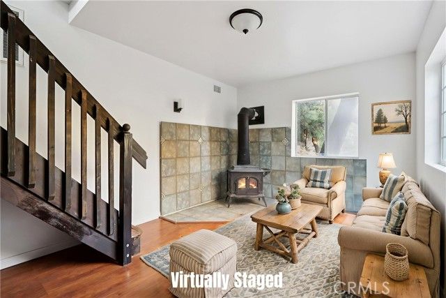 5866 Robin Oak Drive, Angelus Oaks, CA 92305