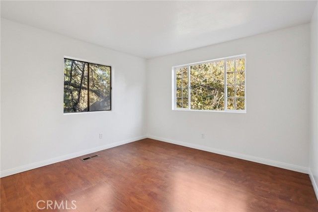 5866 Robin Oak Drive, Angelus Oaks, CA 92305