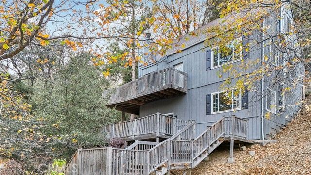 5866 Robin Oak Drive, Angelus Oaks, CA 92305