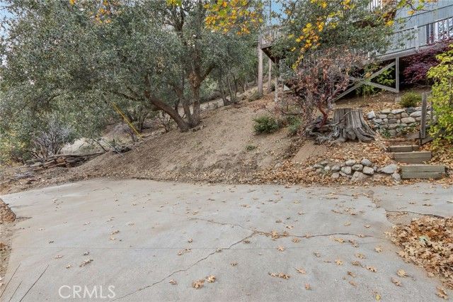 5866 Robin Oak Drive, Angelus Oaks, CA 92305