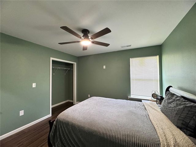 233 W 5th Street, Adrian, MO 64720