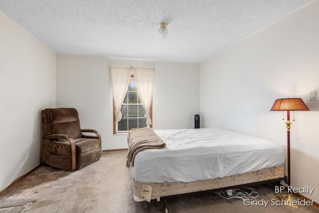 12325 Katherine Court, Grand Haven, MI 49417