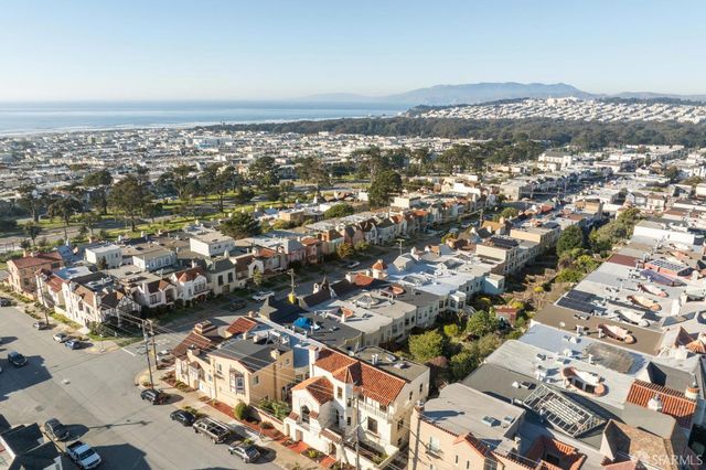 2830 Lawton Street, San Francisco, CA 94122