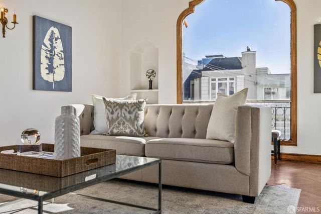 2830 Lawton Street, San Francisco, CA 94122