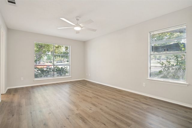 7003 Kingsbury Drive 7003, Dallas, TX 75231