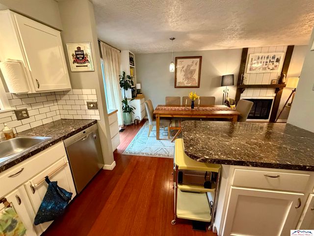 5529 N 127th Street, Omaha, NE 68164