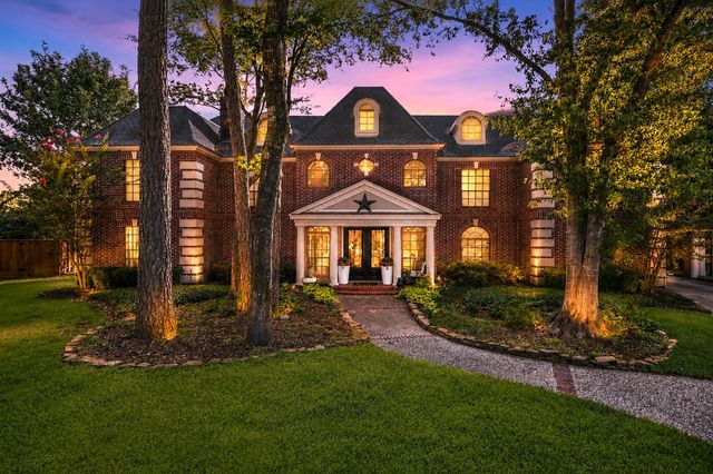 5230 Wincroft Court, Houston, TX 77069