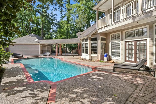 5230 Wincroft Court, Houston, TX 77069