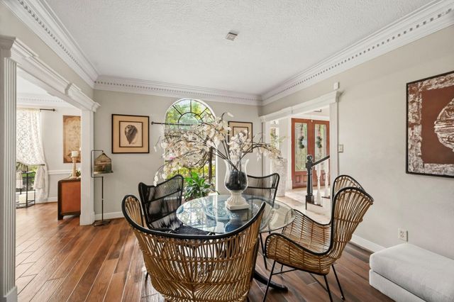 5230 Wincroft Court, Houston, TX 77069