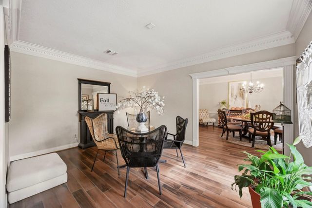 5230 Wincroft Court, Houston, TX 77069