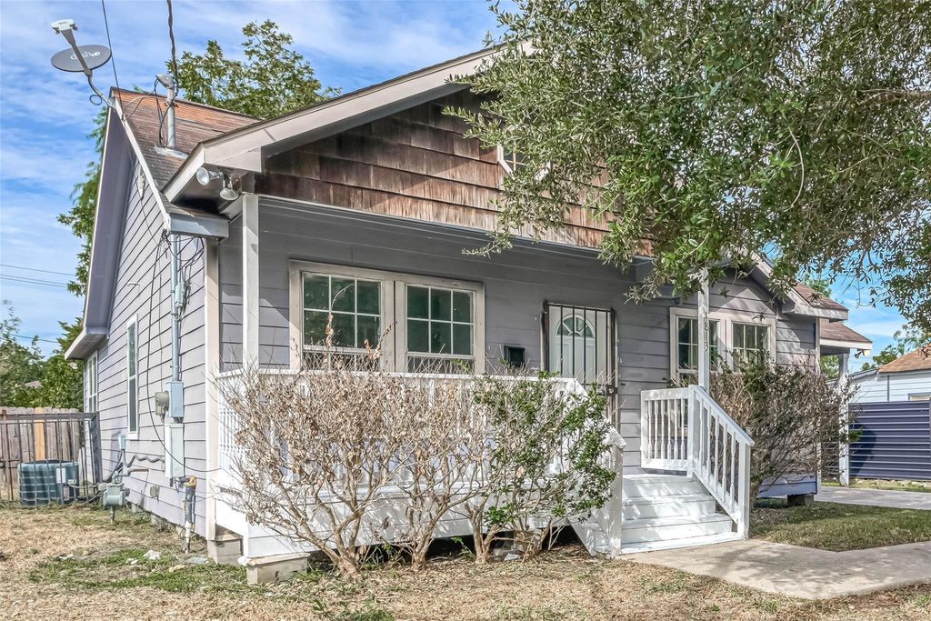 4813 Pederson Street, Houston, TX 77033