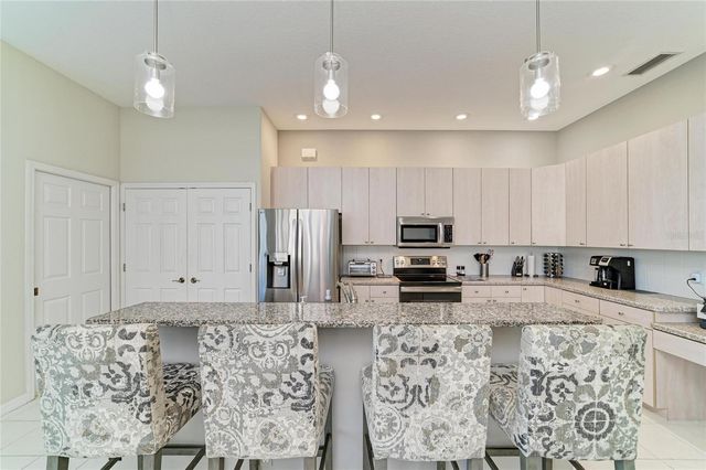 4727 COMPASS DRIVE, Bradenton, FL 34208